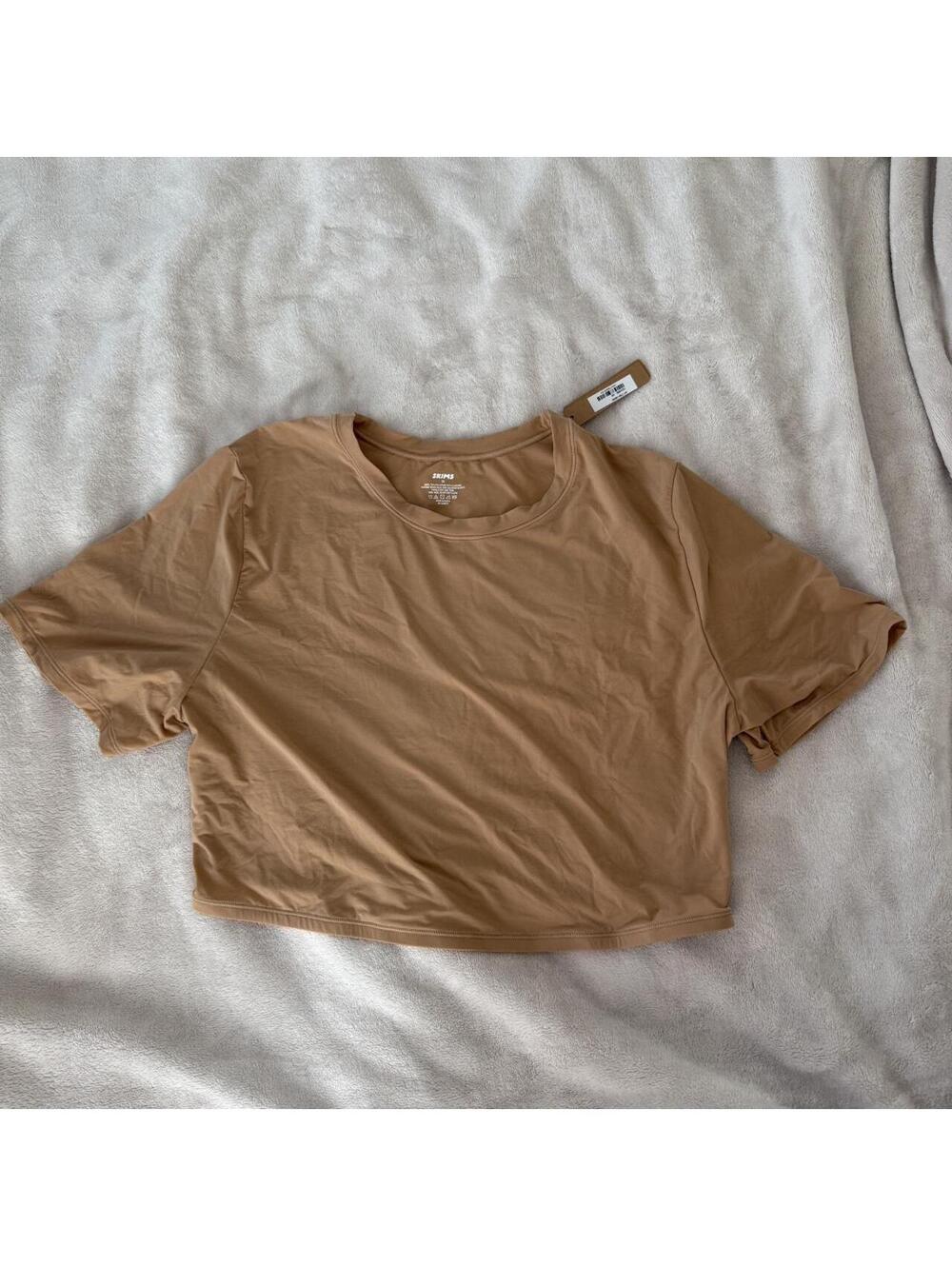Skims fits everybody crop top nwt size 3x